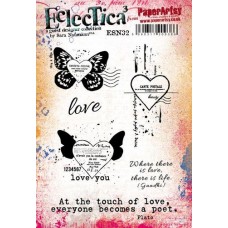 Sara Naumann - Series 32 Sara Naumann - Series 32